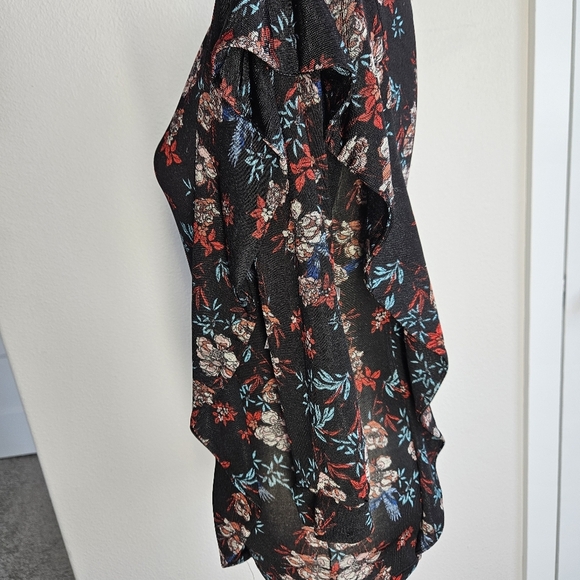 NWT!!! FREE PEOPLE Dock Side Black Comb FLORAL Blouse, Size Small - Picture 5 of 9